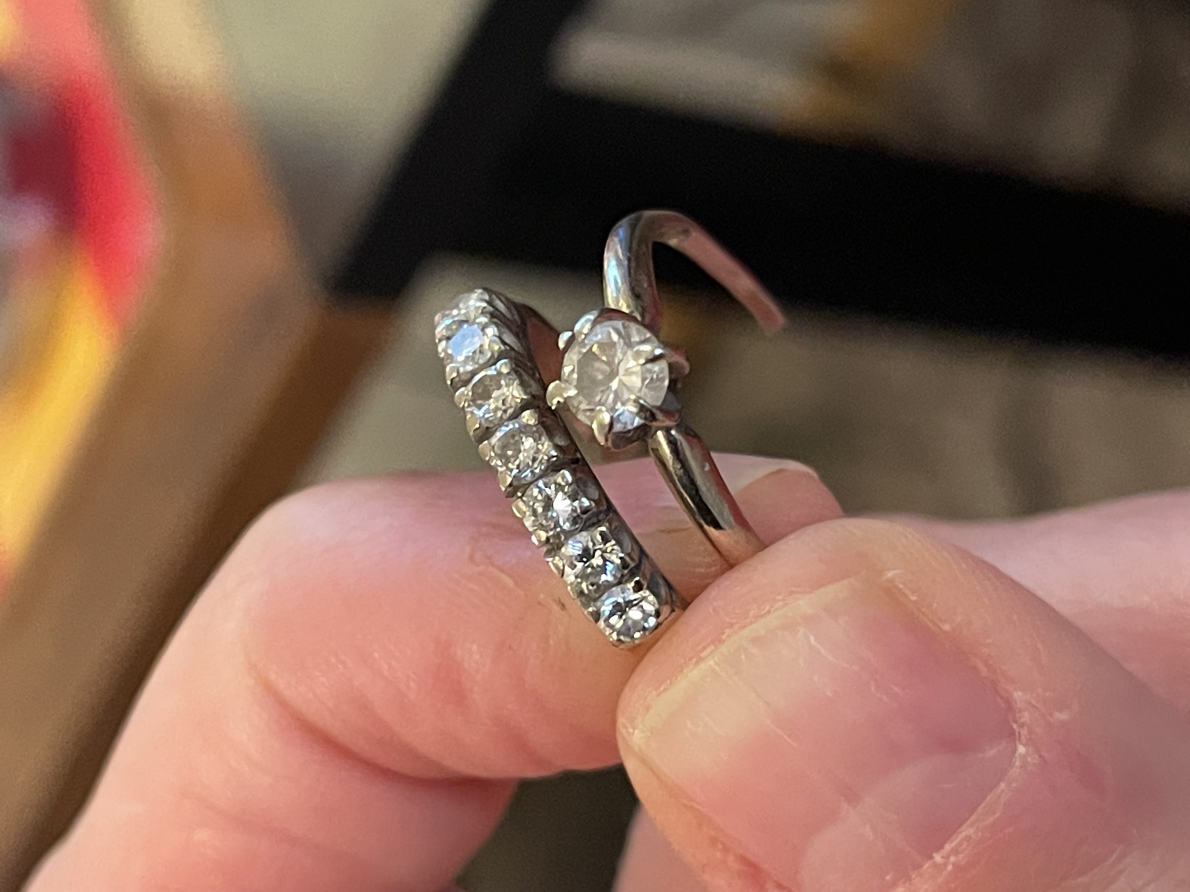 Nomading: T-Minus 58 Weeks: Downsizing sentimental items